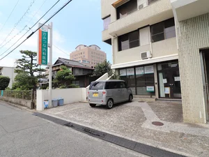 かみつな内科医院まで車で7分