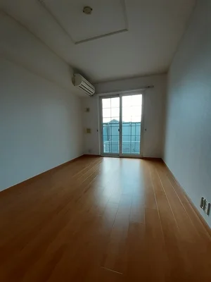 のマンスリーマンション・ウィークリーマンション「コンフォ－ルアルモニ－Ⅱ 103・洋室(No.1221502)」メイン画像