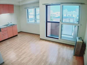 のマンスリーマンション・ウィークリーマンション「グレイシャス西麻生 301・洋室(No.1221597)」メイン画像