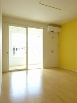 のマンスリーマンション・ウィークリーマンション「イースト　ゼファー 102・洋室(No.1221910)」メイン画像