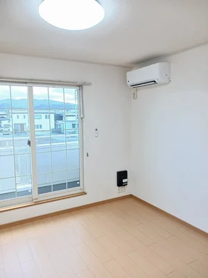 宮町駅（三重県）のマンスリーマンション・ウィークリーマンション「クローバー・エム 206・洋室(No.1222065)」メイン画像