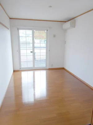 総社市のマンスリーマンション・ウィークリーマンション「プラティーヌ総社Ｂ 103・洋室(No.1222203)」メイン画像