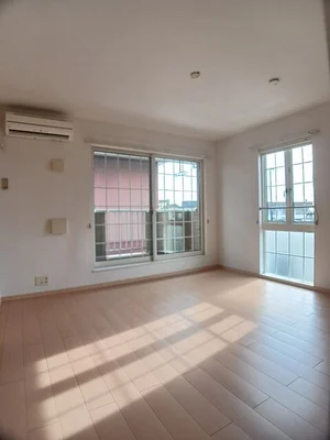 のマンスリーマンション・ウィークリーマンション「プレコリーヌⅦ 201・洋室(No.1222614)」メイン画像