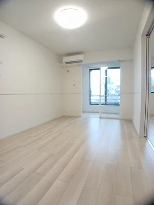 香川県のマンスリーマンション・ウィークリーマンション「ルーベル宇多津Ⅲ　Ａ 101・洋室(No.1222676)」メイン画像