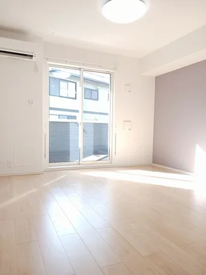 のマンスリーマンション・ウィークリーマンション「グラチチュードⅣ 103・洋室(No.1222753)」メイン画像