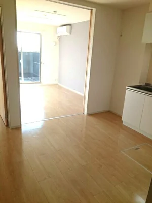 のマンスリーマンション・ウィークリーマンション「ＲＩＮＫＡ 103・洋室(No.1222824)」メイン画像