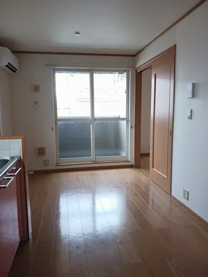 福島県の大東建託リーシング株式会社のマンスリーマンション・ウィークリーマンション「ラフィネⅢ 203・洋室(No.1222875)」メイン画像