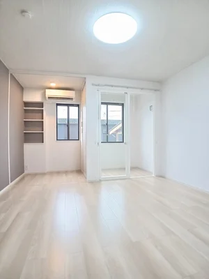 島根県の大東建託リーシング株式会社のマンスリーマンション・ウィークリーマンション「リュミエールＢ 102・洋室(No.1223439)」メイン画像