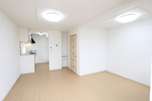 のマンスリーマンション・ウィークリーマンション「ソレイユ荒田 201・洋室(No.1223617)」メイン画像