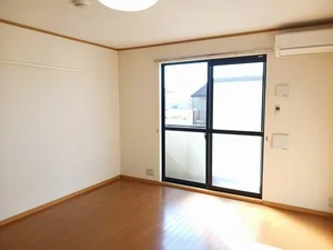 亀山市のマンスリーマンション・ウィークリーマンション「マルベリーⅡ 203・洋室(No.1223669)」メイン画像