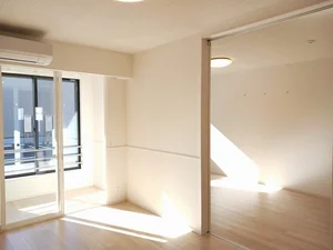 鈴鹿市のマンスリーマンション・ウィークリーマンション「ベルメゾン　シャトン　Ⅰ 102・洋室(No.1223686)」メイン画像