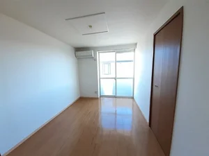 のマンスリーマンション・ウィークリーマンション「コーシンヒルズさわＡ 201・洋室(No.1223778)」メイン画像