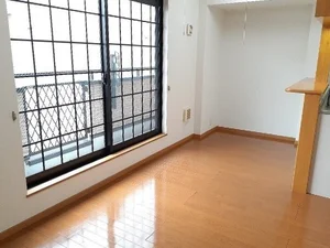 同朋大学周辺のマンスリーマンション・ウィークリーマンション「サンリット泉 203・洋室(No.1224092)」メイン画像