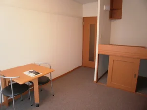 のマンスリーマンション・ウィークリーマンション「レオパレスカマド 102(No.1224221)」メイン画像