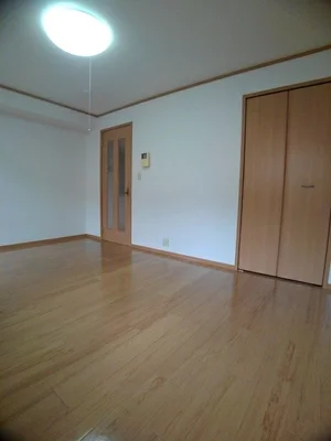 のマンスリーマンション・ウィークリーマンション「ソレイユＫ 102・洋室(No.1224388)」メイン画像