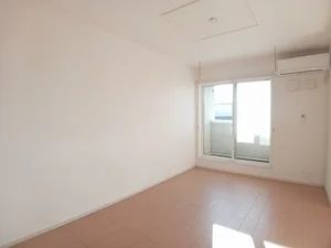 のマンスリーマンション・ウィークリーマンション「ロイ　モンテーニュ 203・洋室(No.1224451)」メイン画像