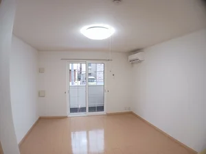 のマンスリーマンション・ウィークリーマンション「ラ・ヴィータ 103・洋室(No.1224504)」メイン画像