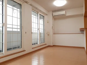 のマンスリーマンション・ウィークリーマンション「土岐スプリングス　Ａ 202・洋室(No.1224711)」メイン画像