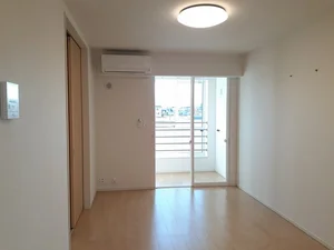 富山県の大東建託リーシング株式会社のマンスリーマンション・ウィークリーマンション「Ｉ　ネット　５　Ａ 201・洋室(No.1225295)」メイン画像