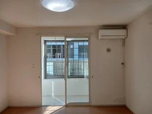 のマンスリーマンション・ウィークリーマンション「ノーブル　ウィング 102・洋室(No.1225307)」メイン画像