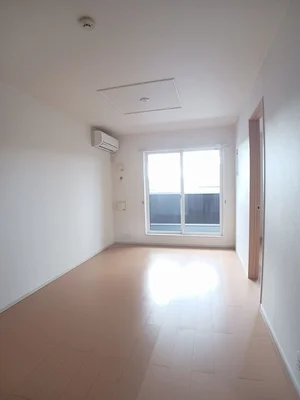 東近江市のマンスリーマンション・ウィークリーマンション「Ｒｉｒｉａ　Ⅶ　Ⅴ 204・洋室(No.1225330)」メイン画像