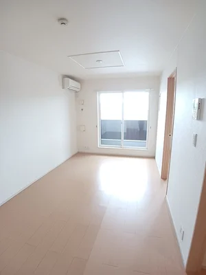 東近江市のマンスリーマンション・ウィークリーマンション「Ｒｉｒｉａ　Ⅶ　Ⅴ 204・洋室(No.1225330)」メイン画像