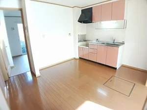 のマンスリーマンション・ウィークリーマンション「プラム里開 101・洋室(No.1225343)」メイン画像