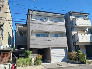 京都府の大東建託リーシング株式会社のマンスリーマンション・ウィークリーマンション「カーサ　ディソール壬生 303・洋室(No.1225348)」メイン画像