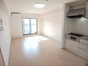 のマンスリーマンション・ウィークリーマンション「Ｍａｎａ　Ｗｉｎｇ 202・洋室(No.1225351)」メイン画像