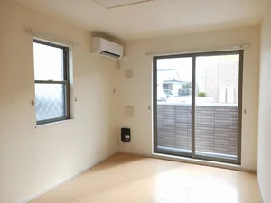 三重県のマンスリーマンション・ウィークリーマンション「シャン・ド・フルール　Ａ 101・洋室(No.1225628)」メイン画像