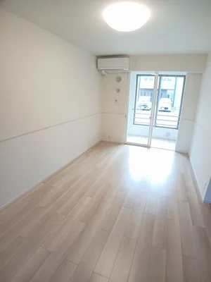 のマンスリーマンション・ウィークリーマンション「遊翠館　茜（せん） 102・洋室(No.1225729)」メイン画像