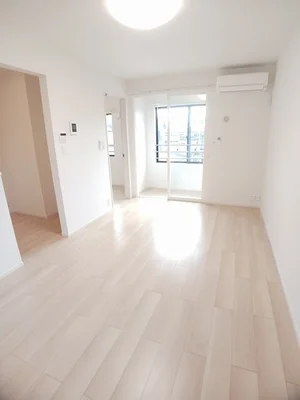 綾歌郡宇多津町のマンスリーマンション・ウィークリーマンション「クオリティー宇多津Ｂ 201・洋室(No.1225930)」メイン画像