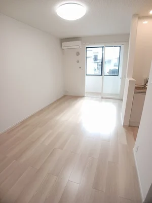 香川県の大東建託リーシング株式会社のマンスリーマンション・ウィークリーマンション「クオリティー宇多津Ｂ 104・洋室(No.1225932)」メイン画像