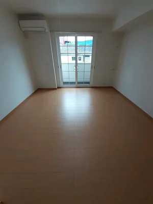 のマンスリーマンション・ウィークリーマンション「ノヴェール新幸Ⅱ 105・洋室(No.1225940)」メイン画像