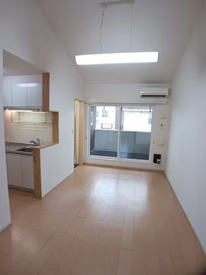 のマンスリーマンション・ウィークリーマンション「ハートフル　シンシアＡ 202・洋室(No.1225971)」メイン画像