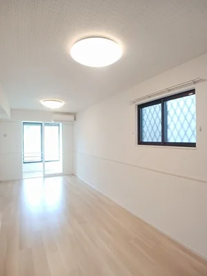 のマンスリーマンション・ウィークリーマンション「ソーレ　Ⅰ 101・洋室(No.1225995)」メイン画像