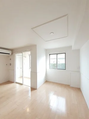 のマンスリーマンション・ウィークリーマンション「ラパンⅢ 102・洋室(No.1226072)」メイン画像