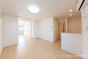 のマンスリーマンション・ウィークリーマンション「メゾン　アイティ　クイーン 302・洋室(No.1226086)」メイン画像