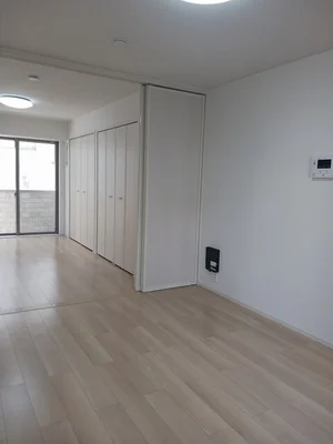 東京都のマンスリーマンション・ウィークリーマンション「メゾン　アイティ　クイーン 102・洋室(No.1226089)」メイン画像