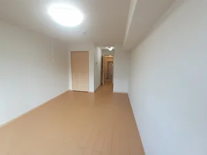 のマンスリーマンション・ウィークリーマンション「アンソレイエ　Ⅰ 103・洋室(No.1226101)」メイン画像