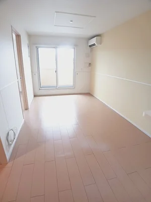 のマンスリーマンション・ウィークリーマンション「ラ　カーサ　フェリーチェ 202・洋室(No.1226250)」メイン画像