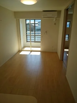 のマンスリーマンション・ウィークリーマンション「カーサ　プリートＳ 205・洋室(No.1226338)」メイン画像