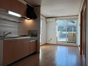 市川本町駅（山梨県）のマンスリーマンション・ウィークリーマンション「プリマヴェーラＣ 203・洋室(No.1226348)」メイン画像