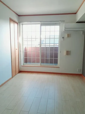 のマンスリーマンション・ウィークリーマンション「ティンカーベル 205・洋室(No.1226409)」メイン画像