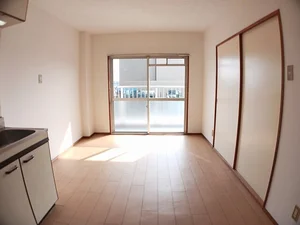 のマンスリーマンション・ウィークリーマンション「サンライズマンション 203・洋室(No.1226498)」メイン画像