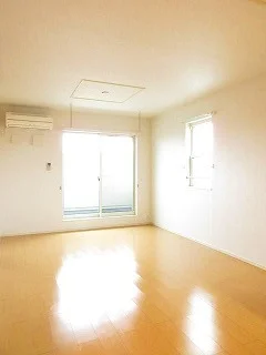 伊勢赤十字病院周辺のマンスリーマンション・ウィークリーマンション「ヴィラーレ 205・洋室(No.1226531)」メイン画像