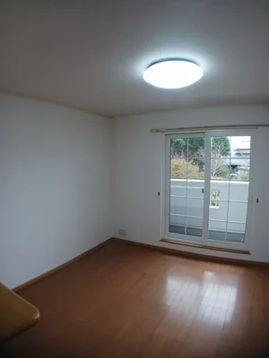 のマンスリーマンション・ウィークリーマンション「カサ・デ・ロサＢ 201・洋室(No.1226710)」メイン画像