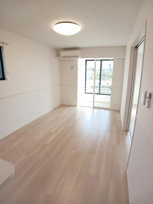 長門市のマンスリーマンション・ウィークリーマンション「ルミエールⅤ番館 101・洋室(No.1226764)」メイン画像