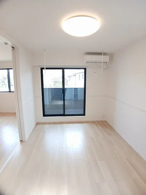 のマンスリーマンション・ウィークリーマンション「ブラッサム 205・洋室(No.1226765)」メイン画像