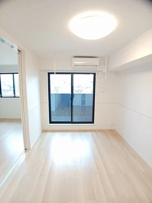 のマンスリーマンション・ウィークリーマンション「ブラッサム 204・洋室(No.1226766)」メイン画像